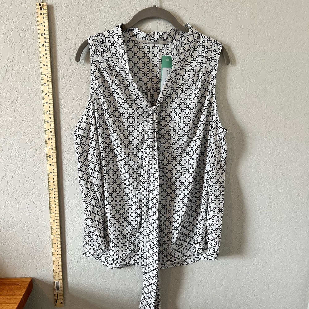 NWT 41Hawthorne Blouse with Tie
